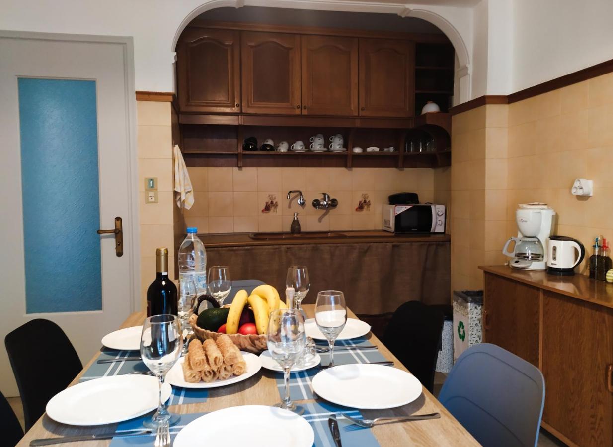 Apartment 94M2, Center Of Sitia, Wifi, 350M Beach Exterior foto